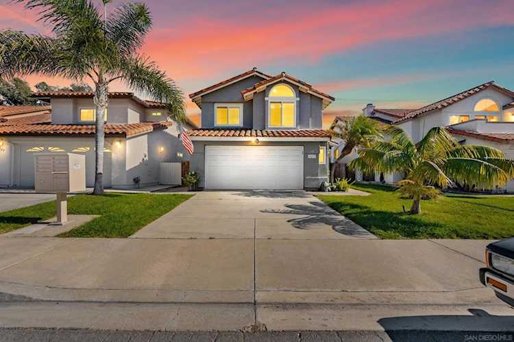 1813 Avenida Segovia, Oceanside, CA 92056
