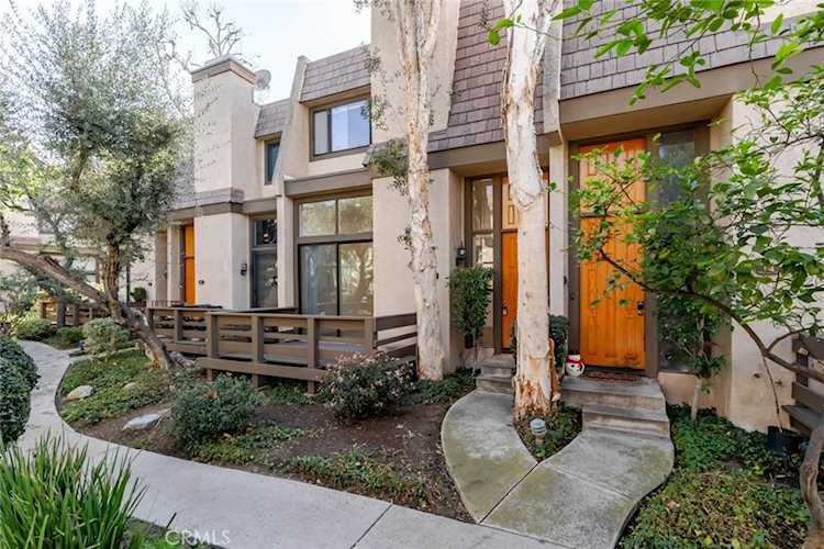 9000 Vanalden Ave #175, Northridge, CA 91324