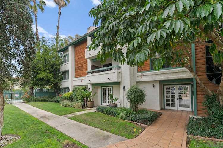 5525 Shasta Ln #301, La Mesa, CA 91942