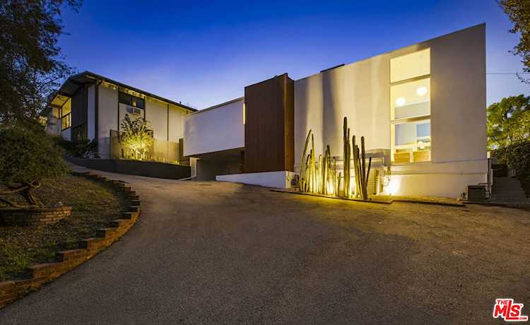 11534 Laurelcrest Dr, Studio City, CA 91604