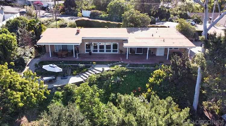 9218 Briercrest Dr, La Mesa, CA 91942