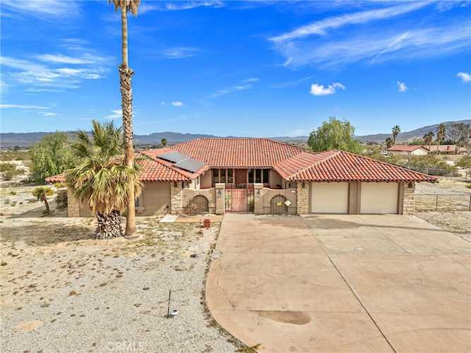 5717 Sunrise Rd, 29 Palms, CA 92277