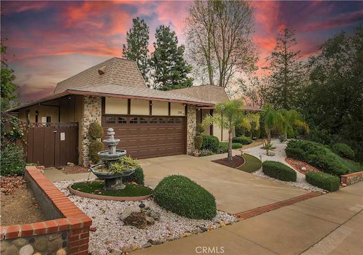 6652 Daryn, West Hills, CA 91307