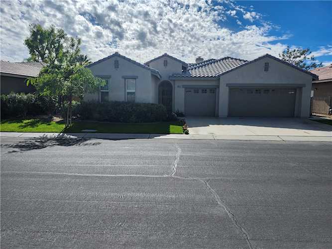 82527 Grant Dr, Indio, CA 92201