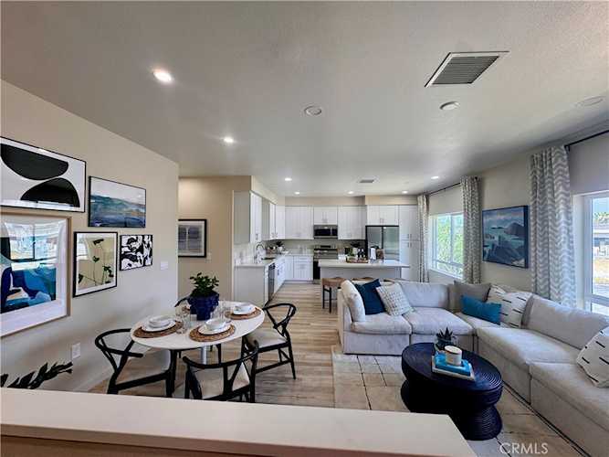 14414 Bing Ave, Fontana, CA 92335