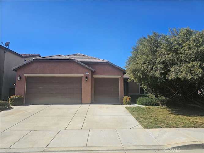 1211 Syringa Ct, Beaumont, CA 92223