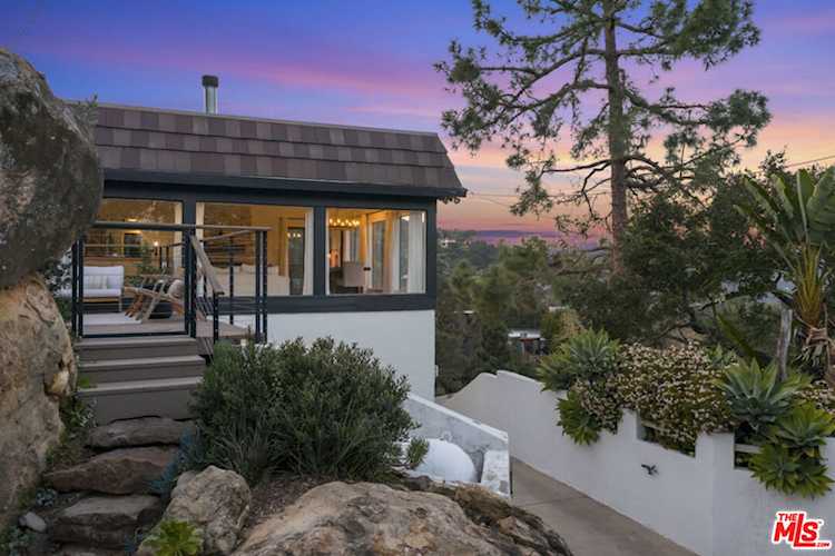 19901 Grand View Dr, Topanga, CA 90290