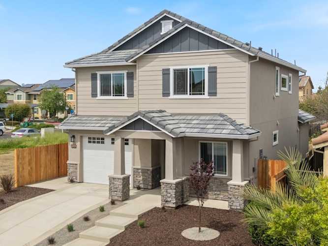 2205 Armus Street, Woodland, CA 95776