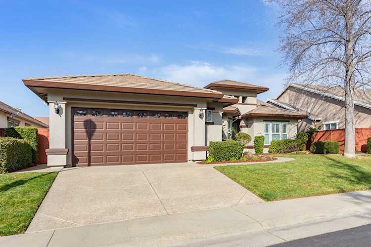 2446 Langtree Drive, Roseville, CA 95747