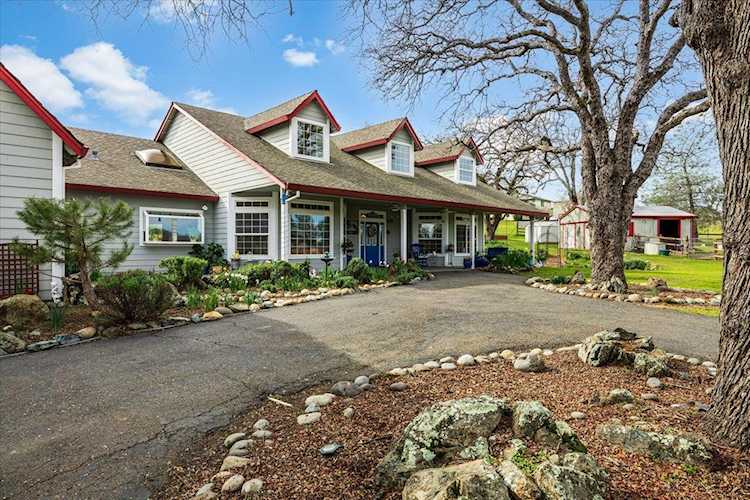 1110 Trails End Drive, Placerville, CA 95667