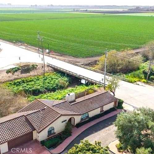 817 Valley, Arroyo Grande, CA 93420