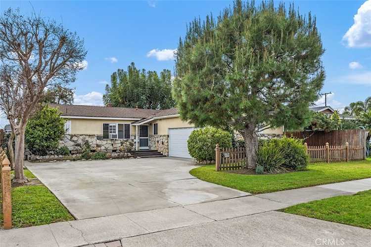 6052 Mahogany, Westminster, CA 92683