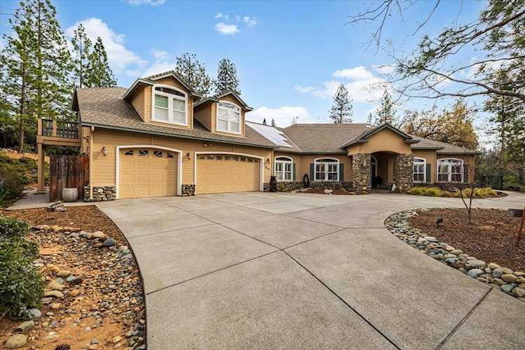 6101 Keeble Lane, Camino, CA 95709