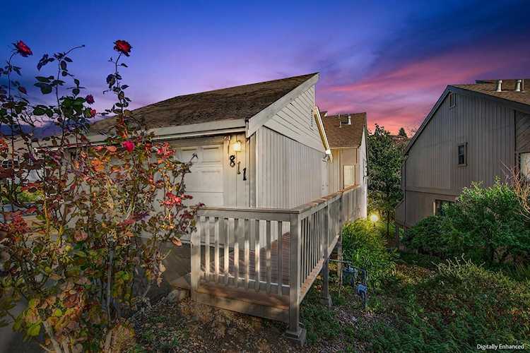 811 Auburn Ravine Road, Auburn, CA 95603