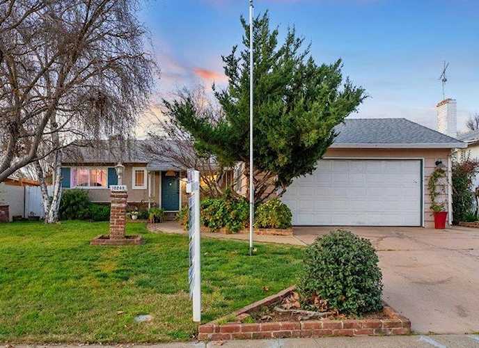 10249 Rinda Drive, Rancho Cordova, CA 95670