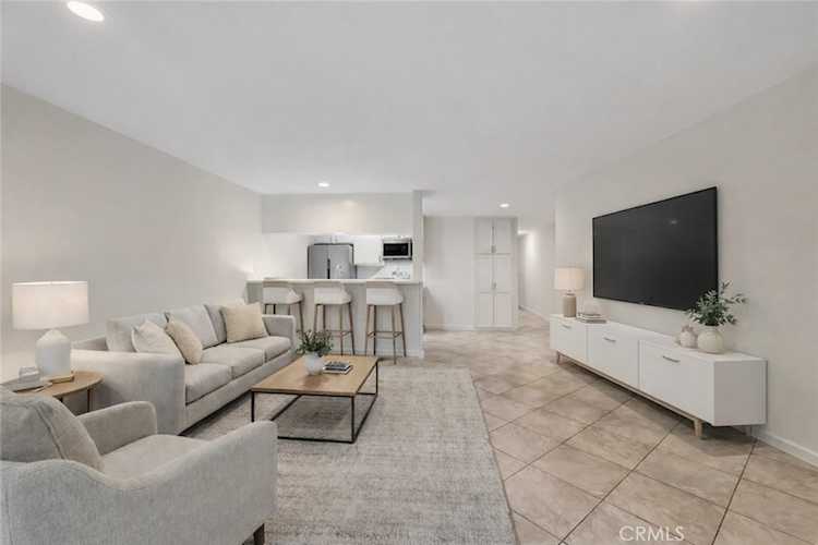 280 Molino #108, Long Beach, CA 90803