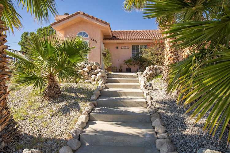 10421 Verbena Dr, Desert Hot Springs, CA 92240