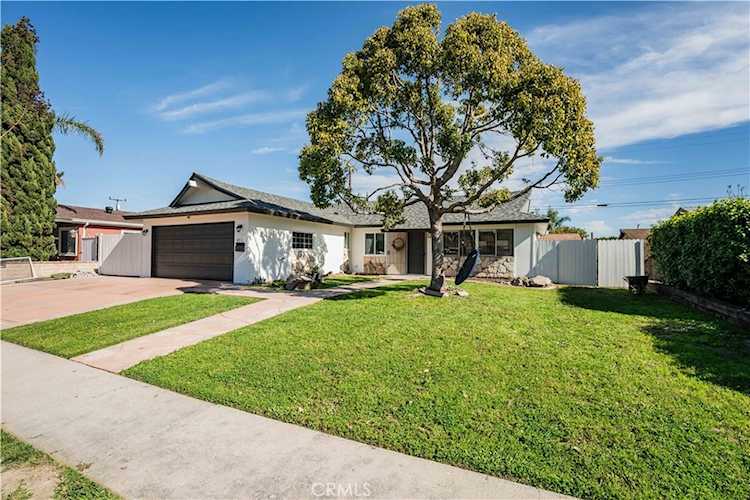 492 Graham, Camarillo, CA 93010
