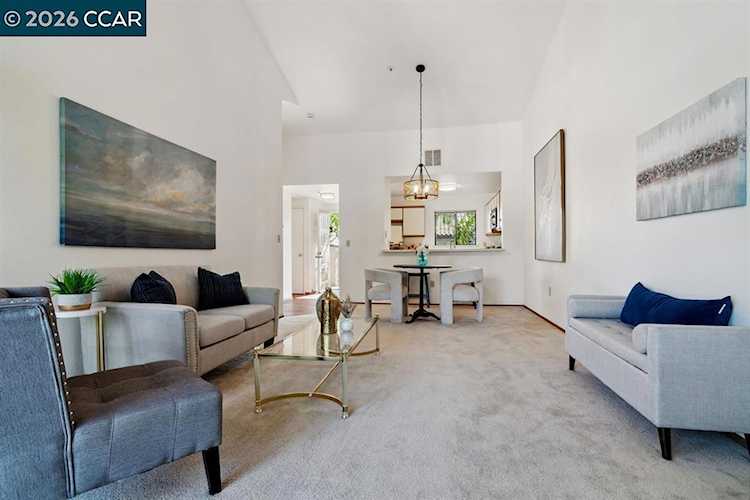 1731 1731 S Villa Way, Walnut Creek, CA 94595
