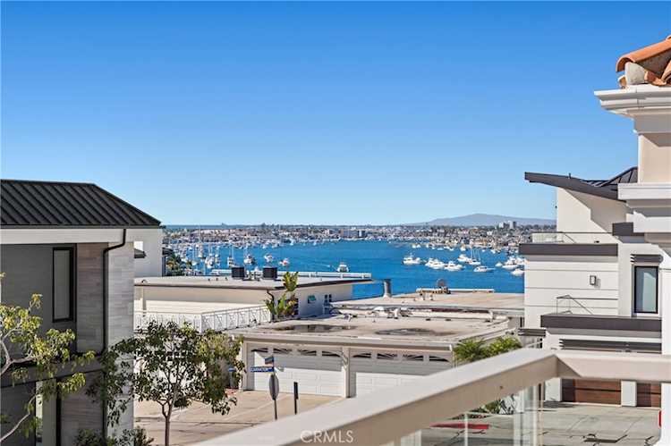 2520 Seaview Ave, Corona Del Mar, CA 92625