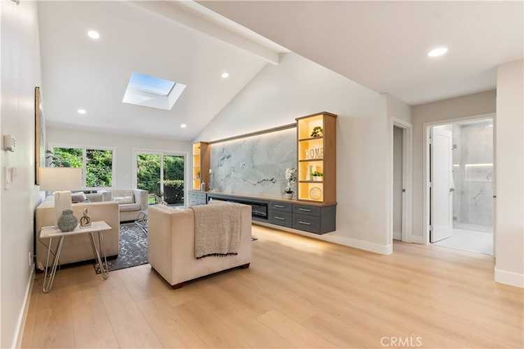 3470 W Bahia Blanca #B, Laguna Woods, CA 92637