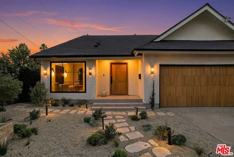 13114 Addison St, Sherman Oaks, CA 91423