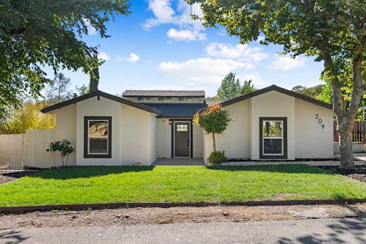209 Channel Hill Road, Auburn, CA 95603