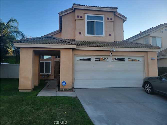 15597 Castellion, Fontana, CA 92337