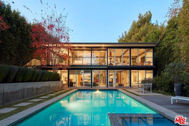 15960 Alcima Ave, Pacific Palisades, CA 90272