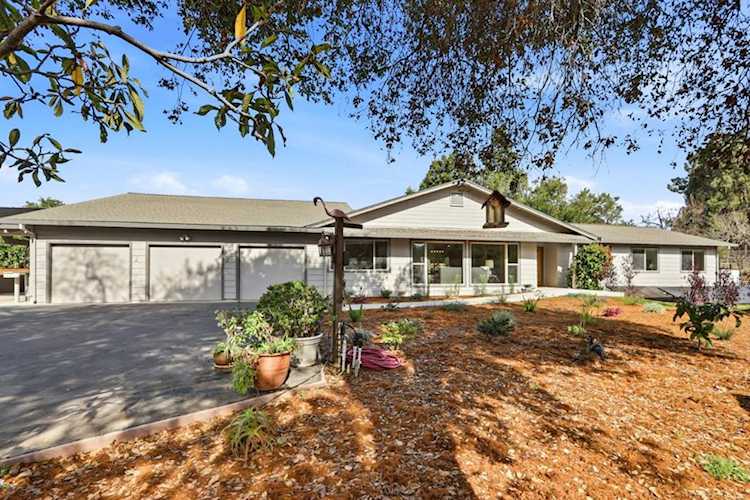12387 Stonebrook Dr, Los Altos Hills, CA 94022