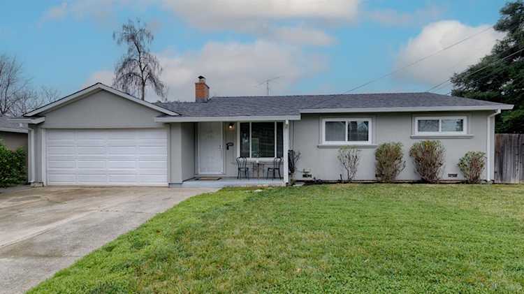 5631 Engle Road, Carmichael, CA 95608