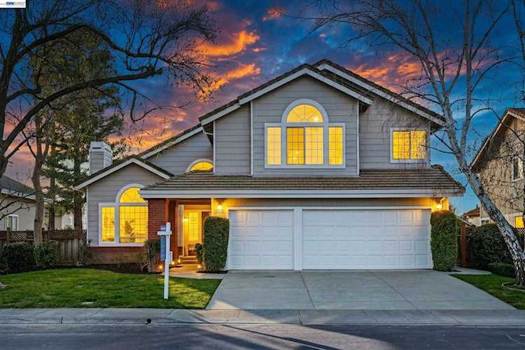 2058 2058 Palmer Dr, Pleasanton, CA 94588