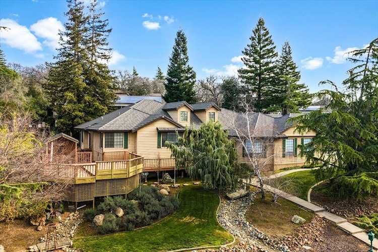 681 Powers Drive, El Dorado Hills, CA 95762