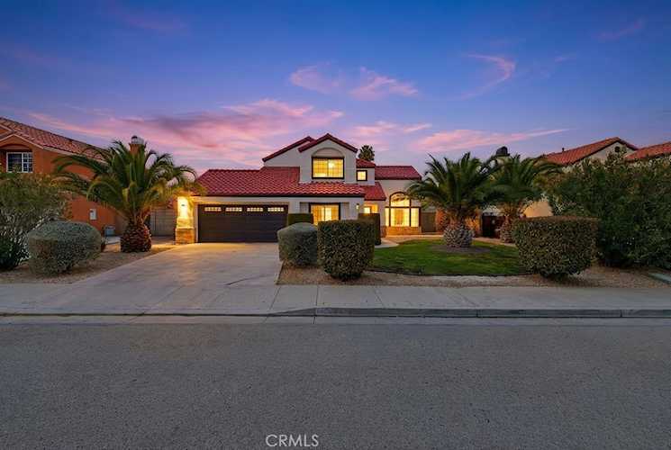 4051 Sage Ct, Palmdale, CA 93552