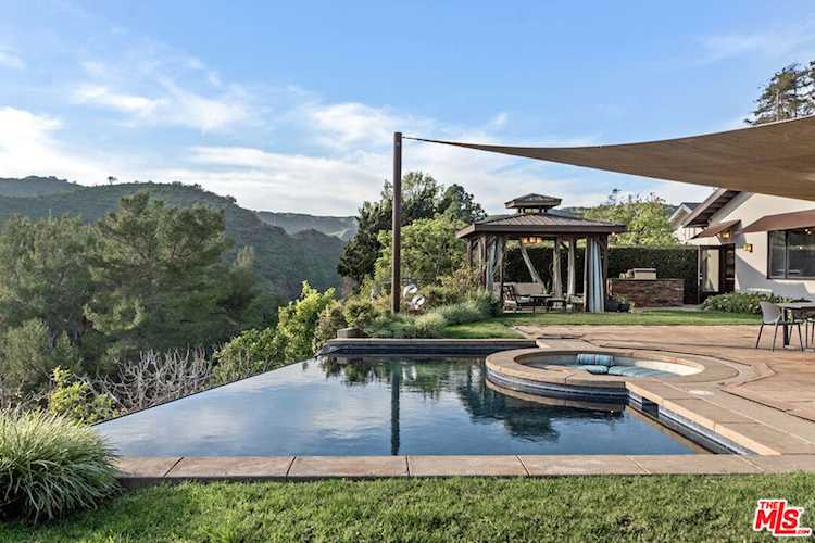 2473 La Condesa Dr, Los Angeles, CA 90049