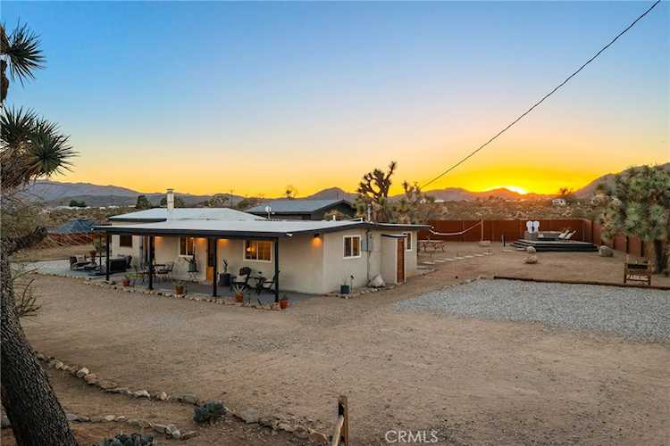 4212 Oneil Rd, Joshua Tree, CA 92252