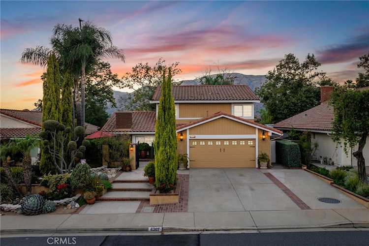 6207 Birdie Dr, La Verne, CA 91750