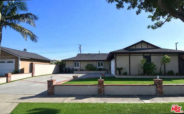 3032 Grant Ave, Costa Mesa, CA 92626