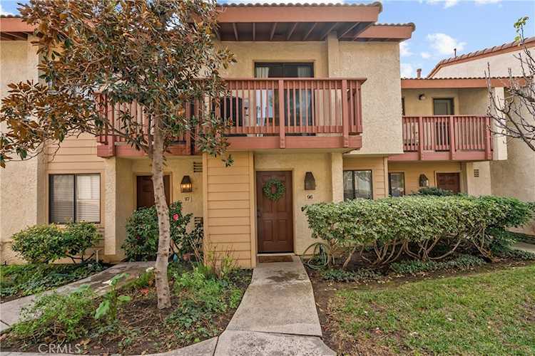 21551 Burbank #96, Woodland Hills, CA 91367