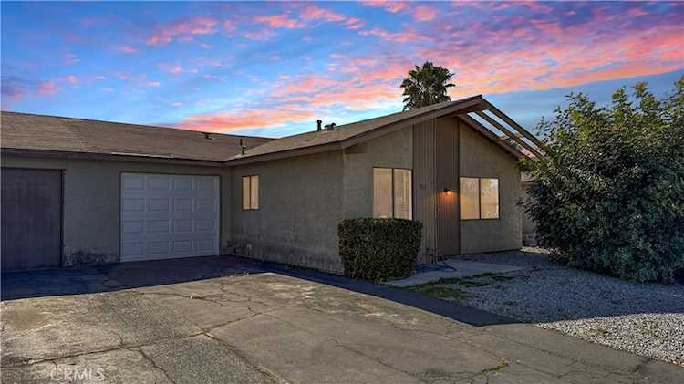 1835 Pueblo, Hemet, CA 92545