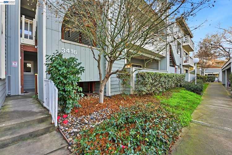 3416 3416 Deerwood Ter #113, Fremont, CA 94536