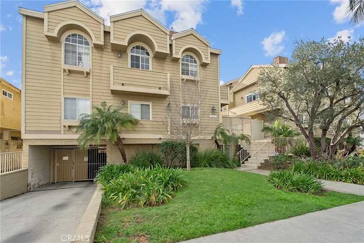3651 Jasmine Avenue #209, Los Angeles, CA 90034
