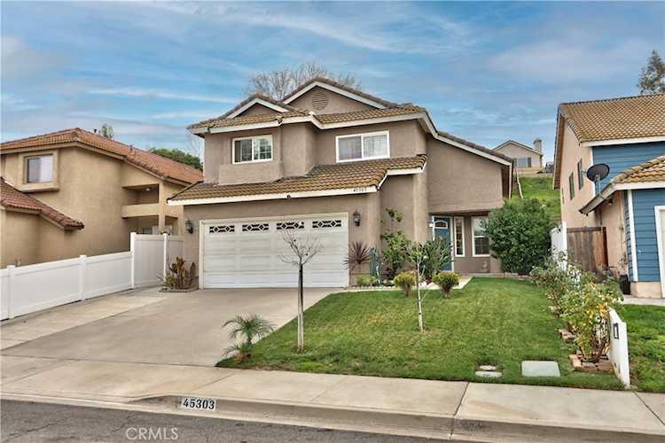 45303 Esmerado Ct, Temecula, CA 92592