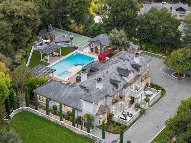 15253 Montalvo Rd, Saratoga, CA 95070