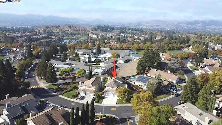 5075 5075 Canyon Crest Dr, San Ramon, CA 94582
