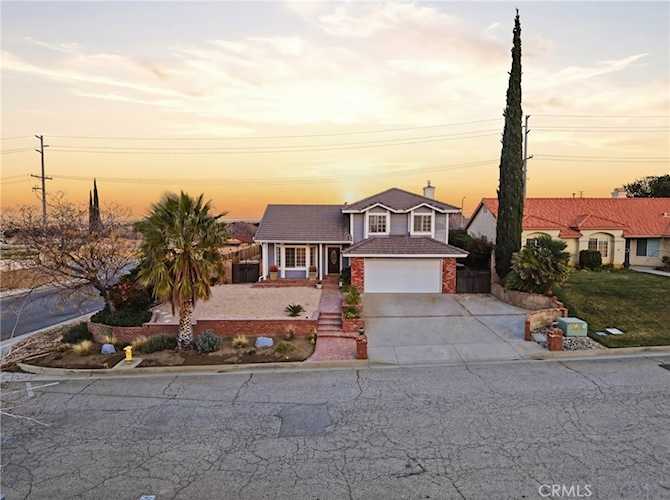 42060 Jenny Ln, Lancaster, CA 93536