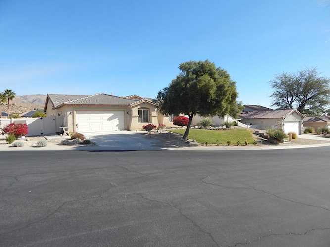 8796 Matterhorn Ct, Desert Hot Springs, CA 92240