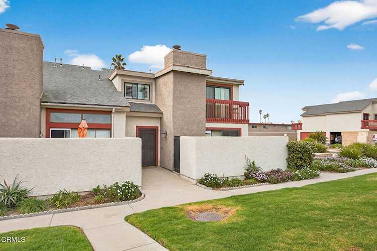 5121 Perkins Rd, Oxnard, CA 93033