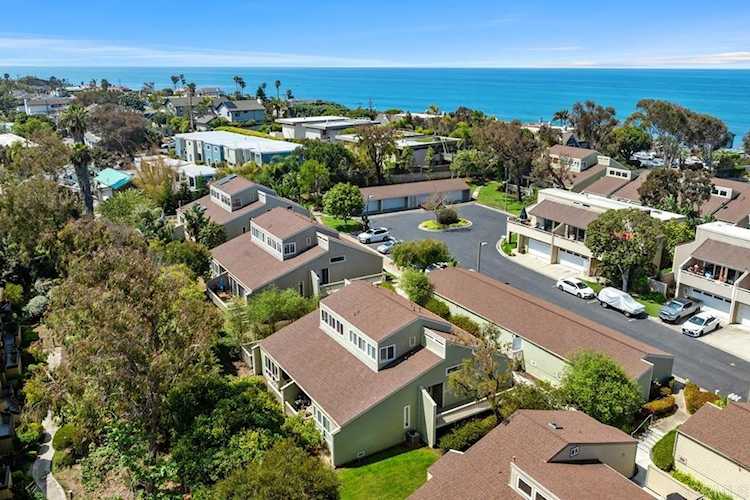 1715 Kennington Rd, Encinitas, CA 92024