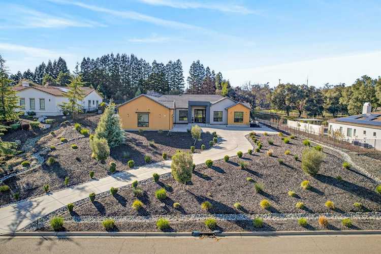 3360 Cherokee Trail, Loomis, CA 95650